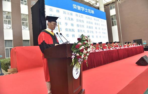 说明: C:\Users\Administrator\Desktop\20200610理工土要工程学院毕业A\907_1007.JPG